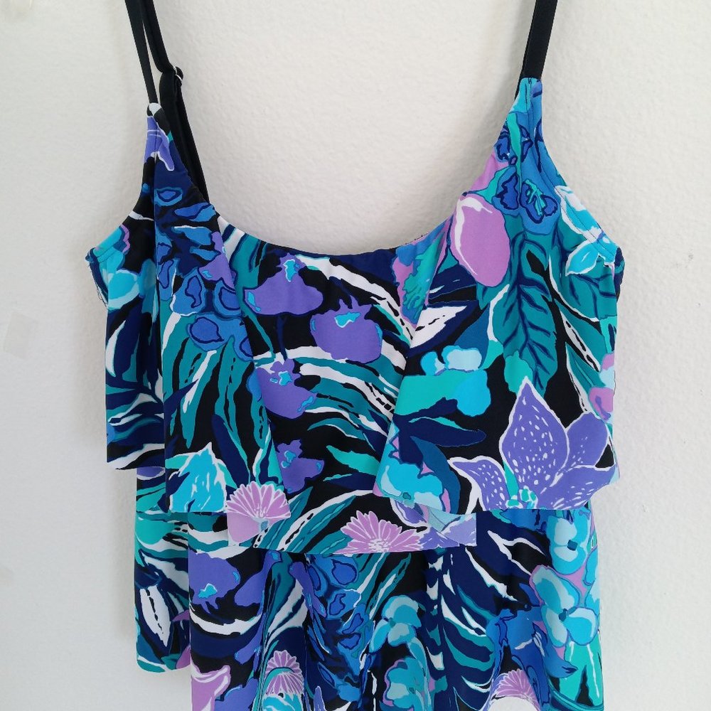 Maxine of Hollywood tiered swimsuit top